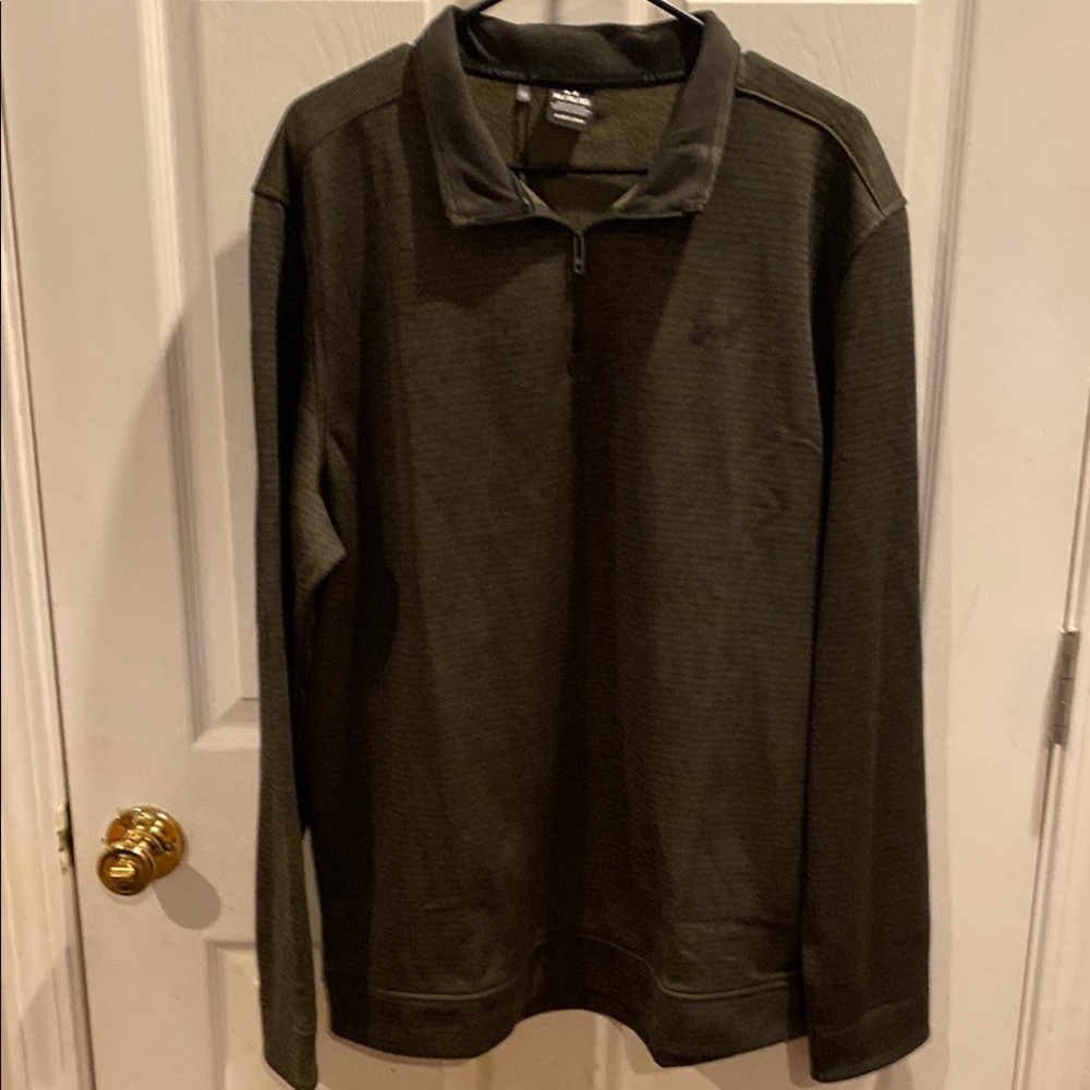 Under Armour V-Neck Green Sweater